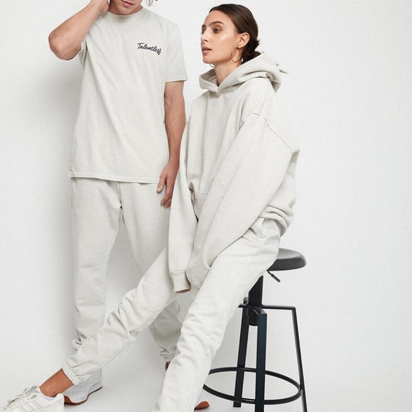 Talentless (by Scott Disick) Circle Logo Hoodie - Picture 3 of 8